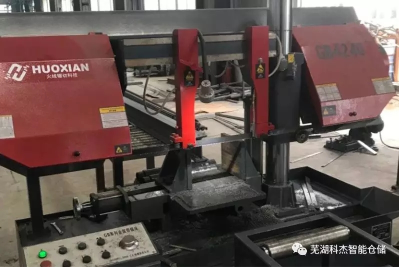 科杰折彎機(jī)沖床 科杰折彎機(jī)沖床